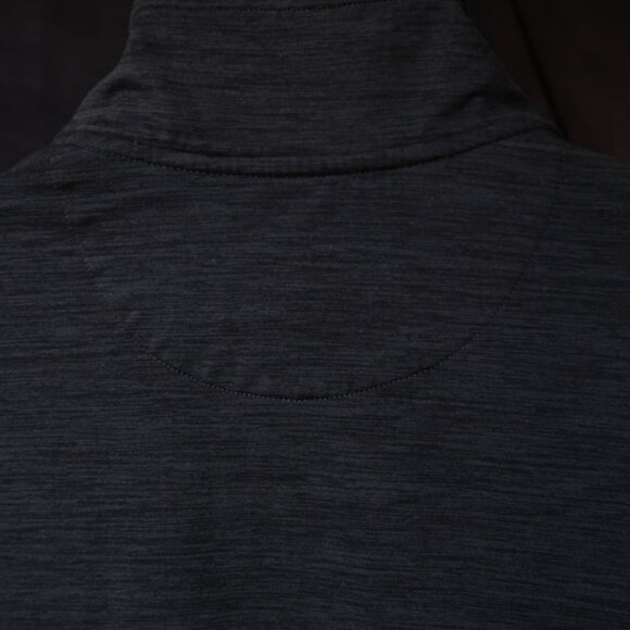 Hurley Gray Stretch Performance Qtr Zip Jacket (L) OMG! 😎 - Picture 6 of 11